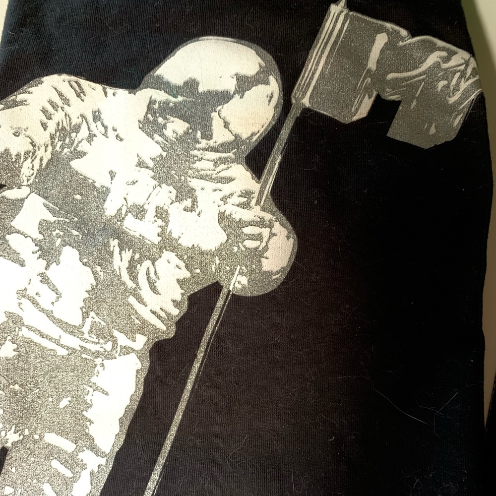MTV Awards SWAG 2007 Man On The Moon T Shirt & Mini Roulette Game NWOT